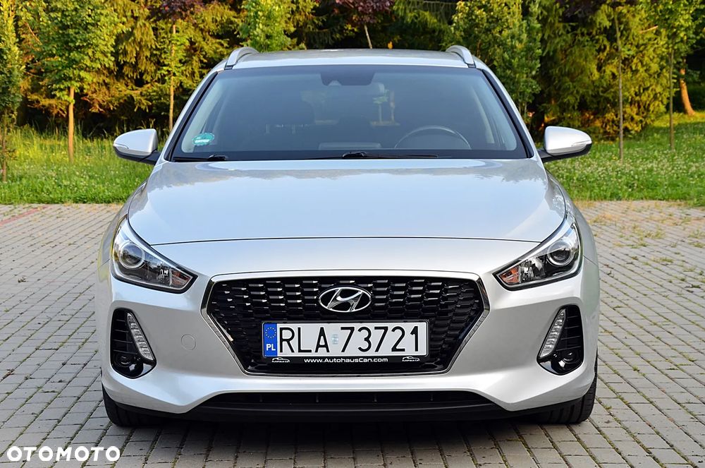 Hyundai i30 1.4 T-GDI Family+ - 5