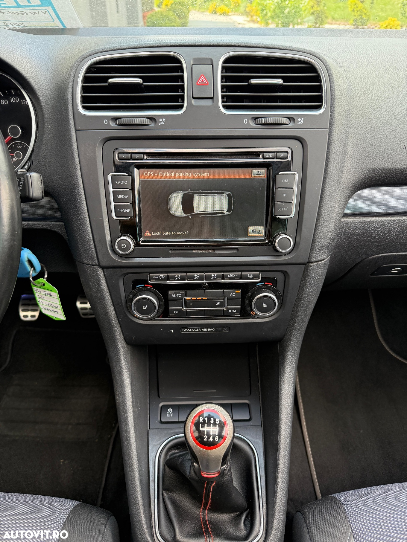 Volkswagen Golf 2.0 TDI DPF Style - 6