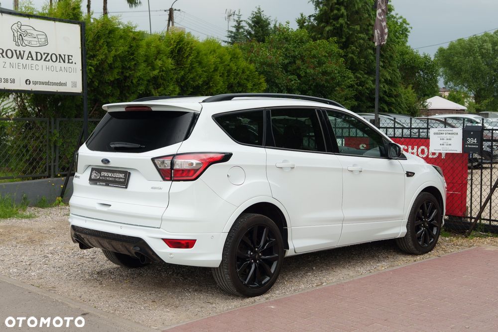 Ford Kuga 1.5 EcoBoost 2x4 ST-Line - 27