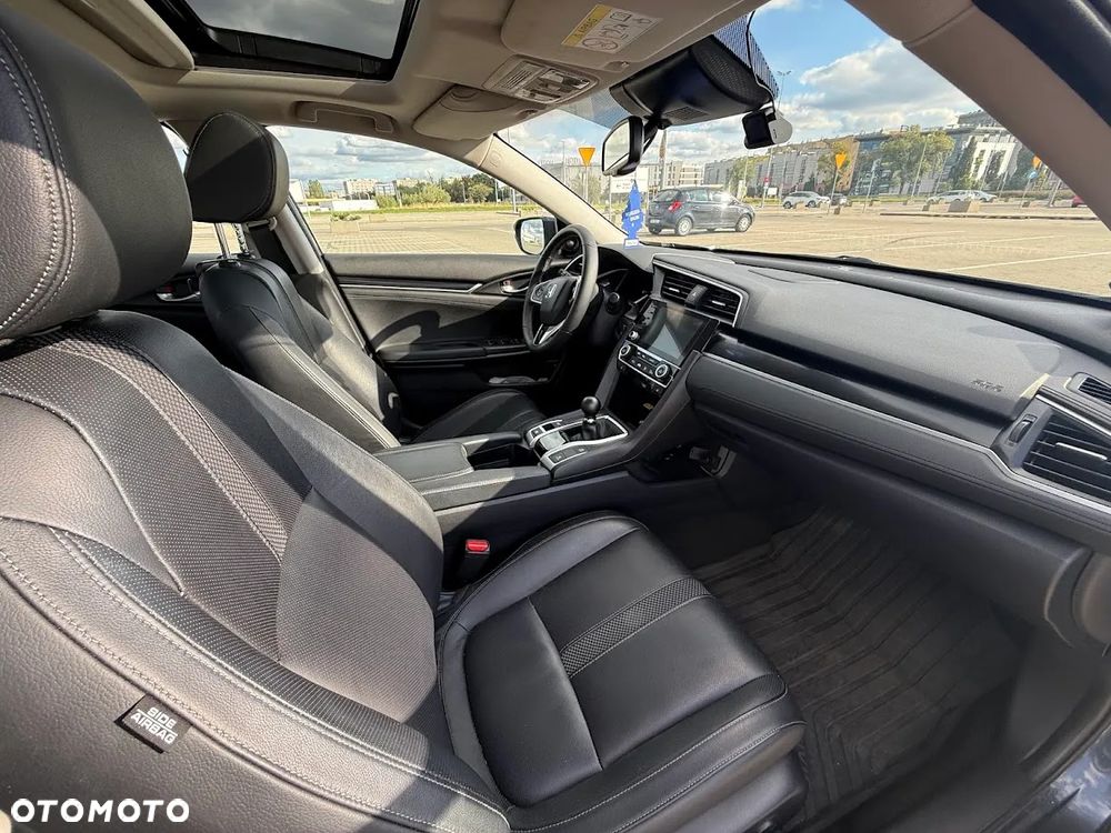 Honda Civic 1.5 T Executive - 18