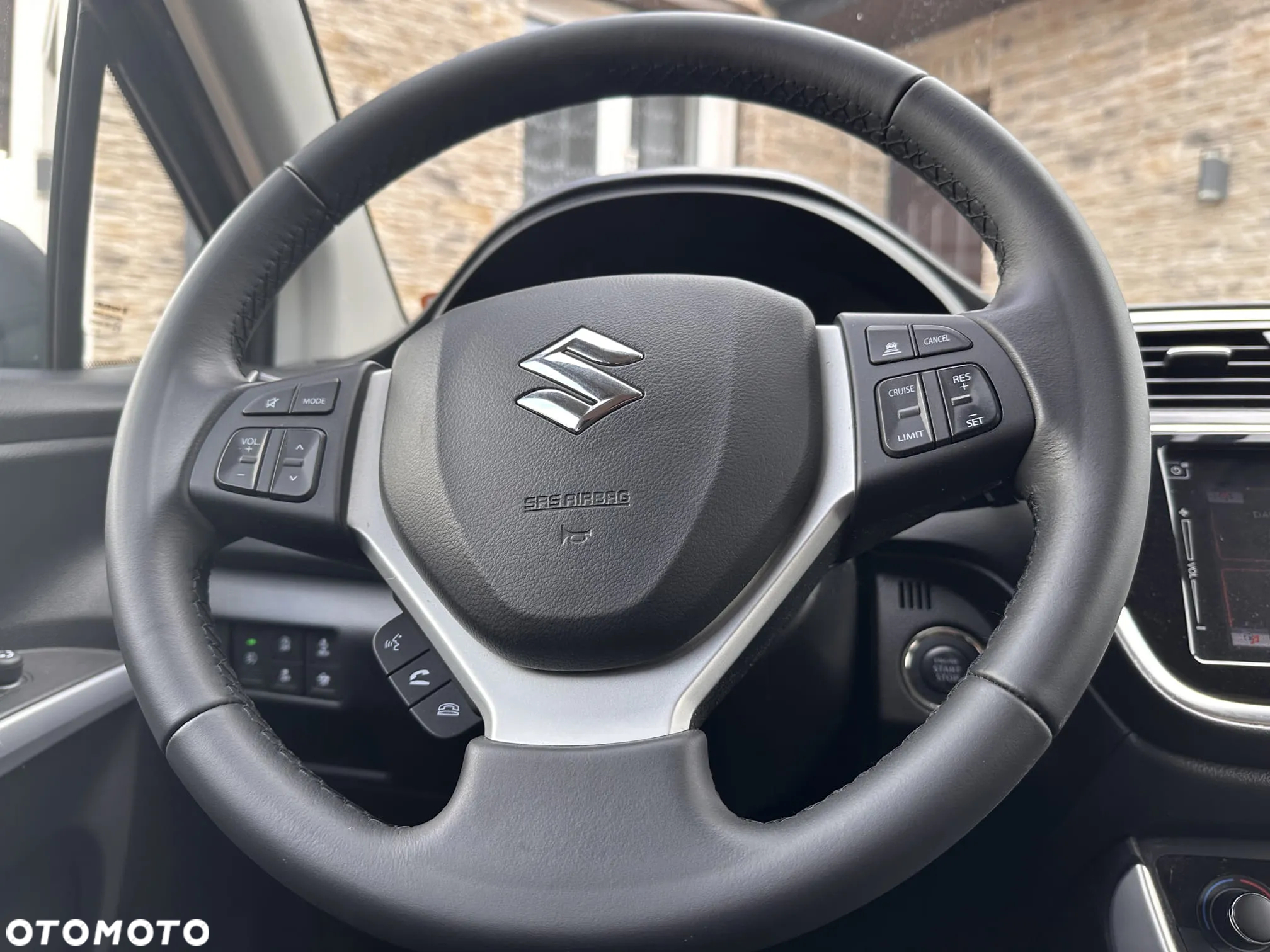 Suzuki SX4 S-Cross 1.4 SHVS Elegance SP - 31
