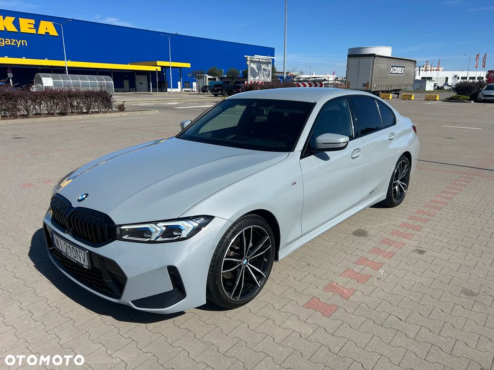 BMW Seria 3 320i xDrive M Sport - 1
