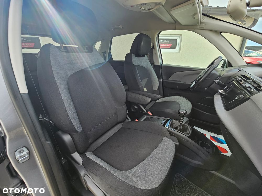 Citroën C4 SpaceTourer - 9