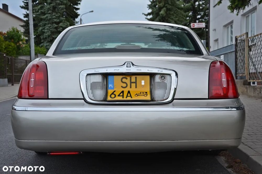 Lincoln Town Car 4.6 Executive - 6