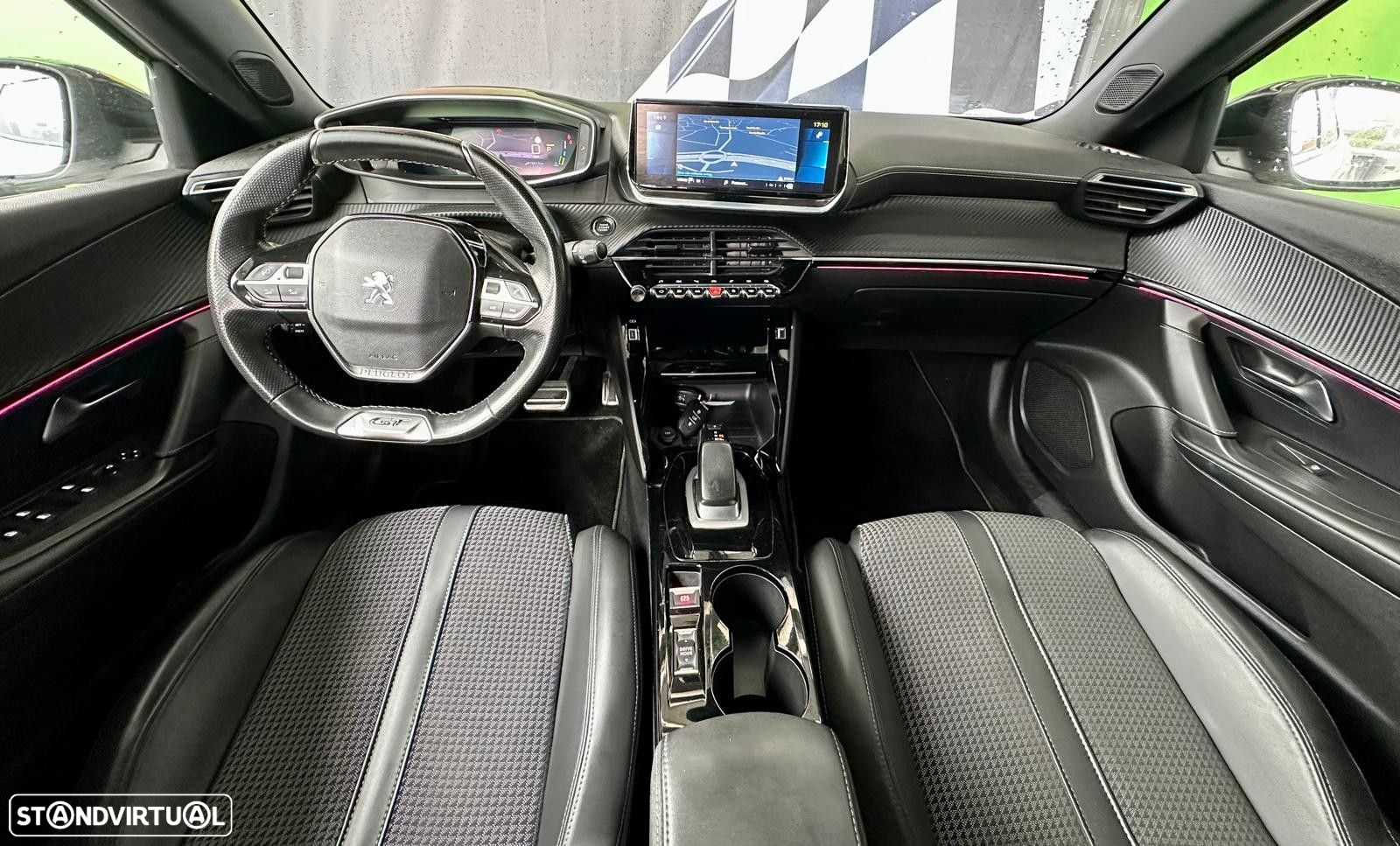 Peugeot e-2008 50 kWh GT - 25