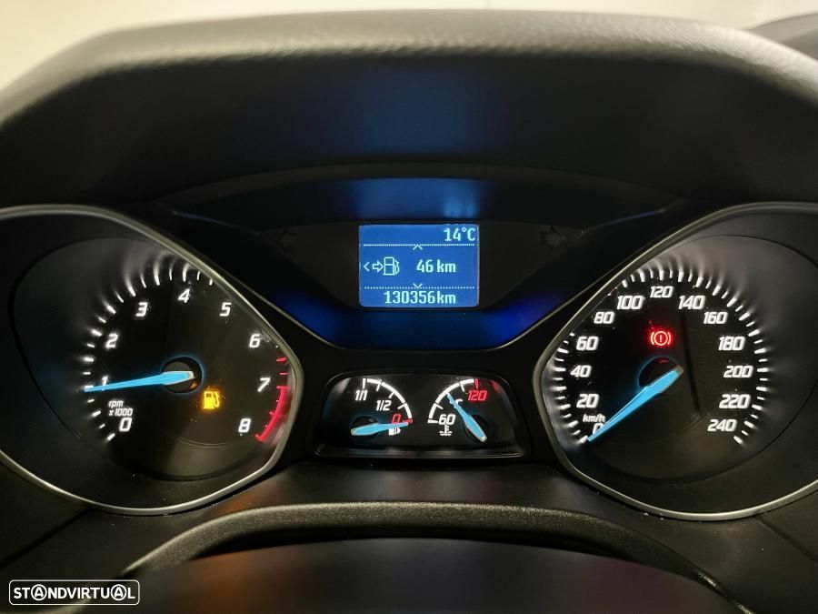 Ford Focus 1.0 SCTi Titanium Best - 9