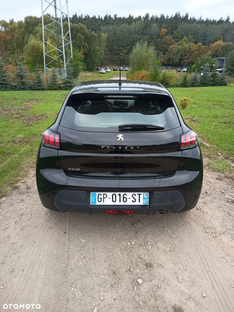 Peugeot 208 - 19