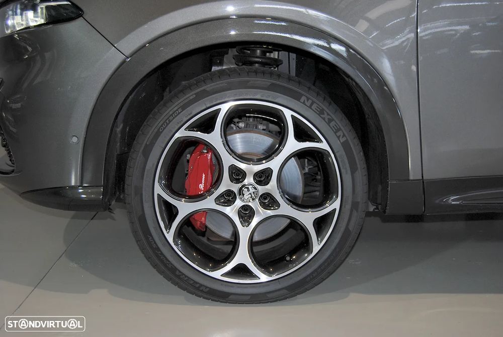 Alfa Romeo Tonale 1.3 Plug-In Hybrid Veloce e-AWD - 10