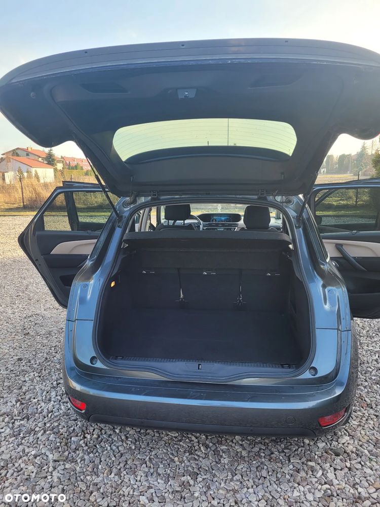 Citroën C4 Picasso e-HDi 115 Exclusive - 8
