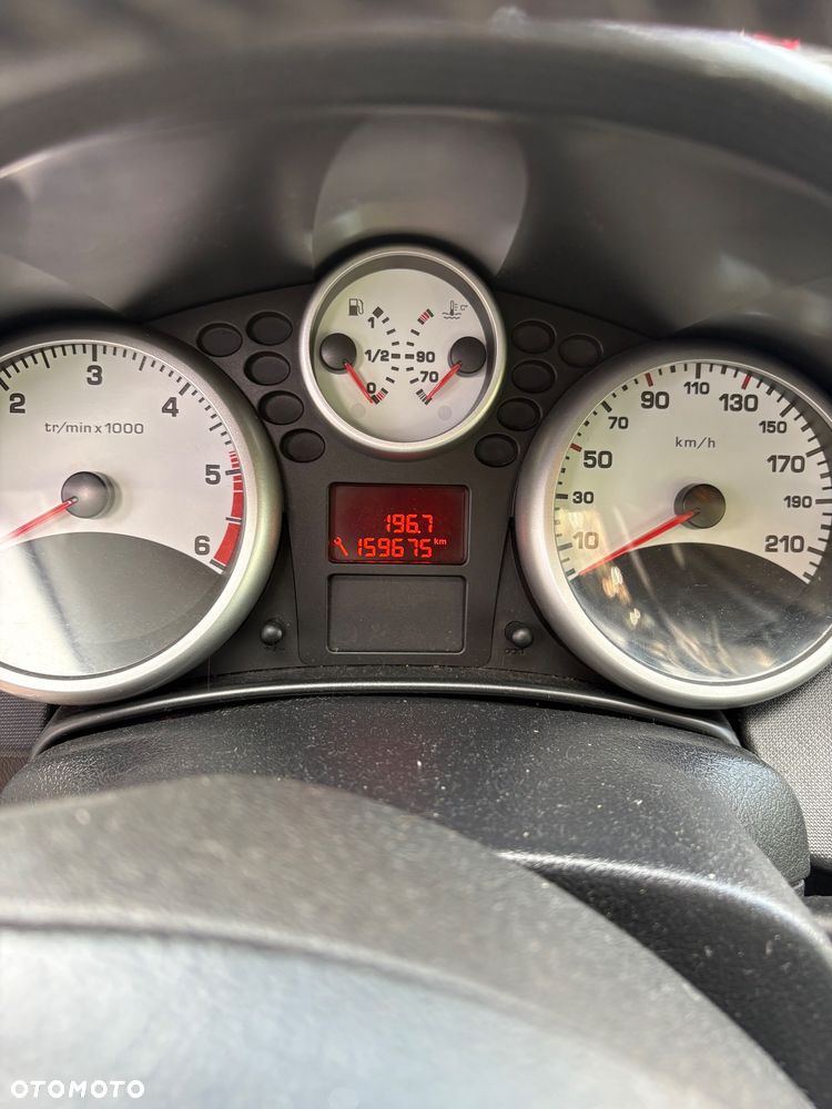 Peugeot 207 1.4 HDi Trendy - 9