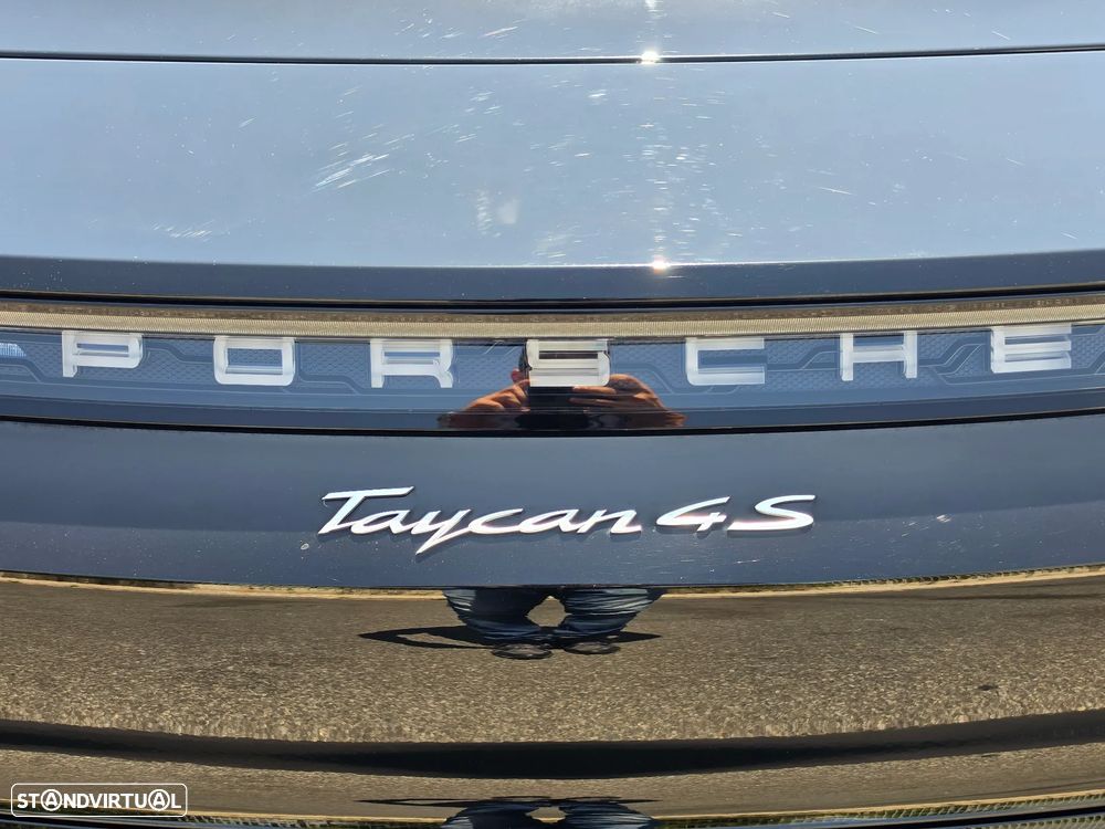 Porsche Taycan 4S Bateria Performance Plus - 11