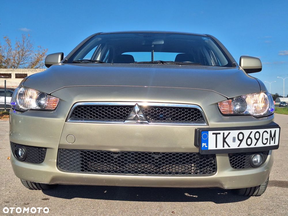 Mitsubishi Lancer 1.5 Invite - 39