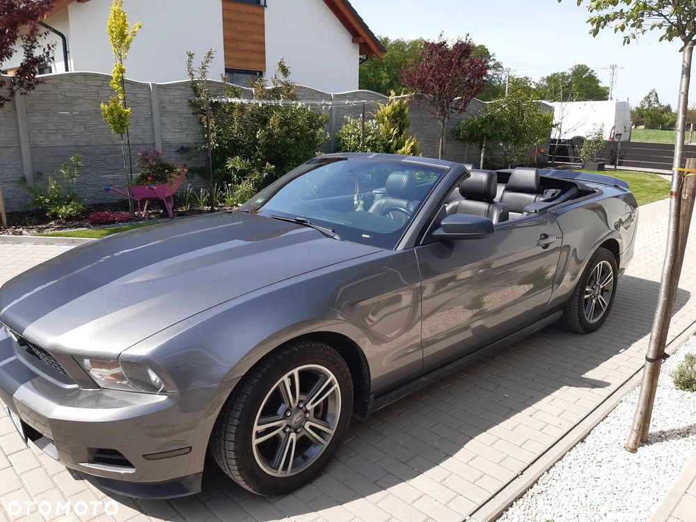 Ford Mustang 3.7 V6 Premium - 1
