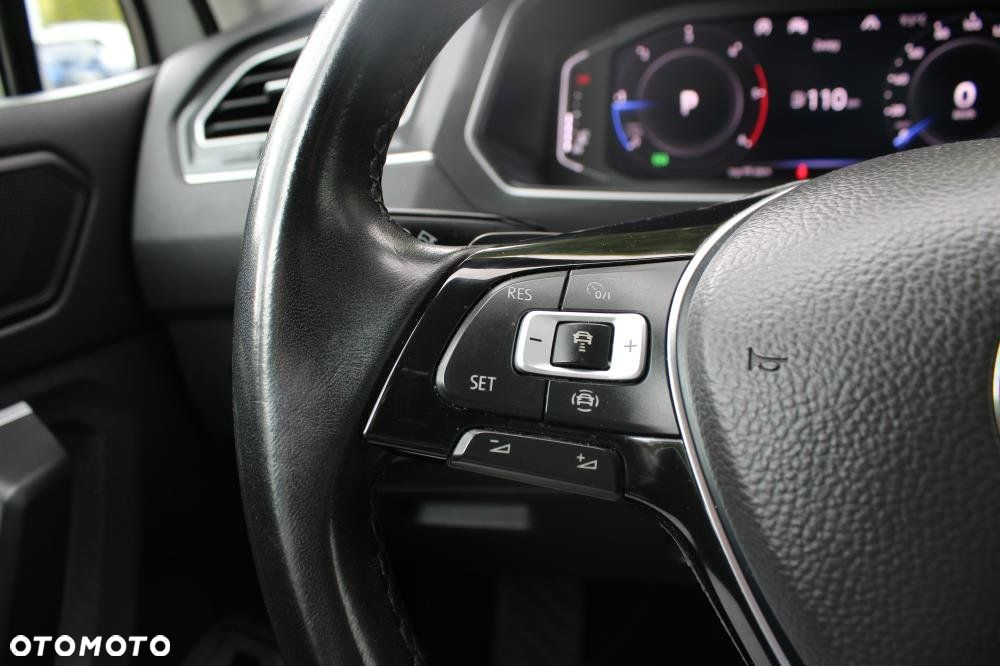 Volkswagen Tiguan - 15
