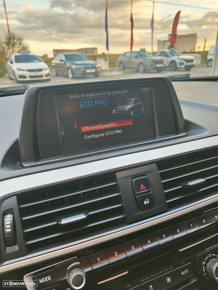 BMW 116 d Advantage Auto - 38