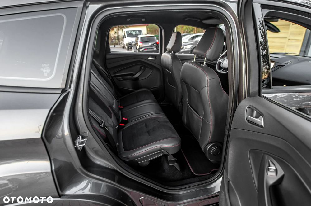 Ford Kuga 2.0 TDCi 4x4 ST-Line - 20