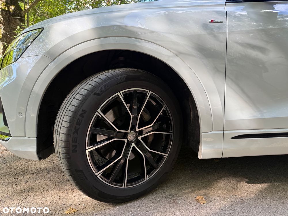 Audi Q8 ver-50-tdi-mhev-quattro-tiptronic - 19