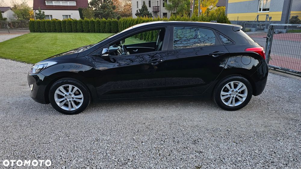 Hyundai i30 1.6 Style - 21