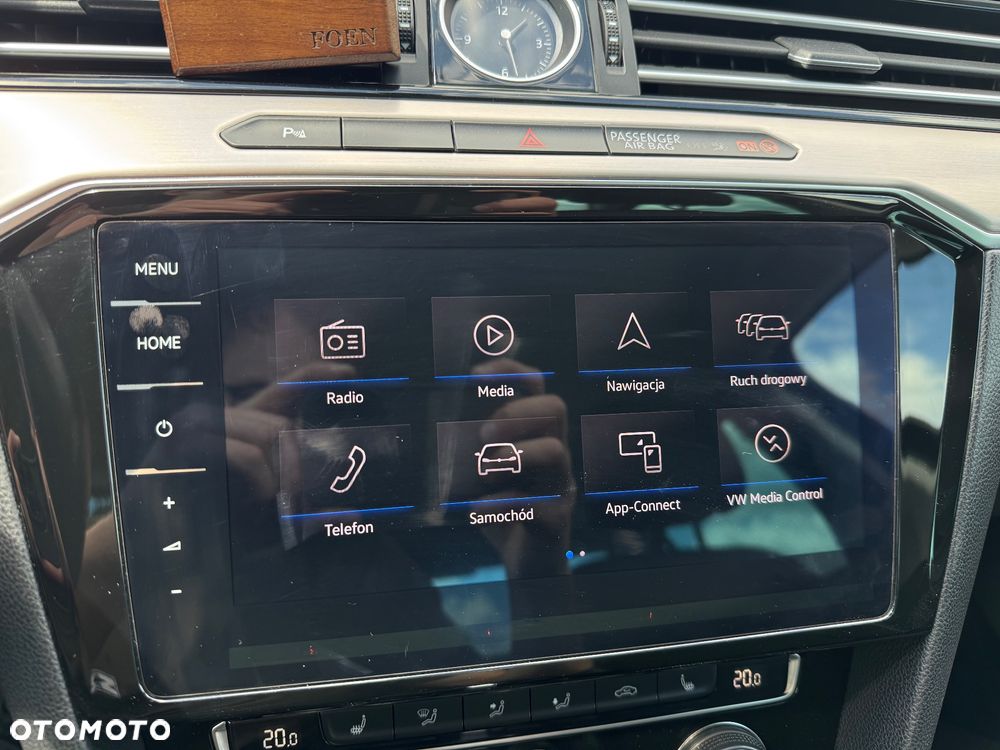 Volkswagen Passat - 15