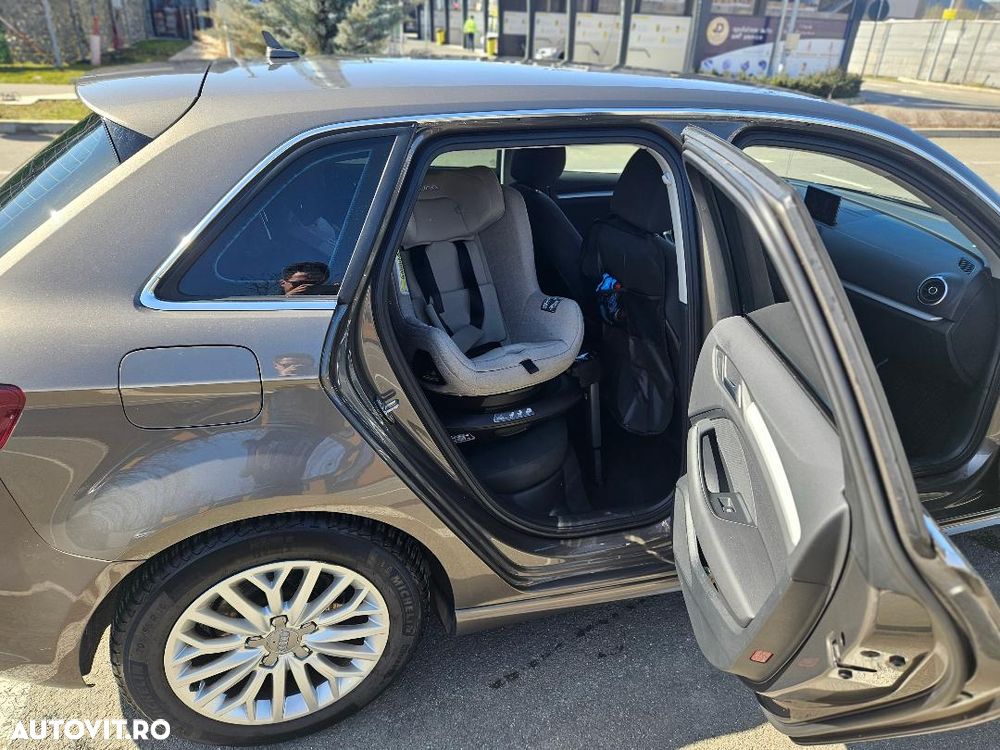 Audi A3 1.6 TDI (clean diesel) Ambiente - 12