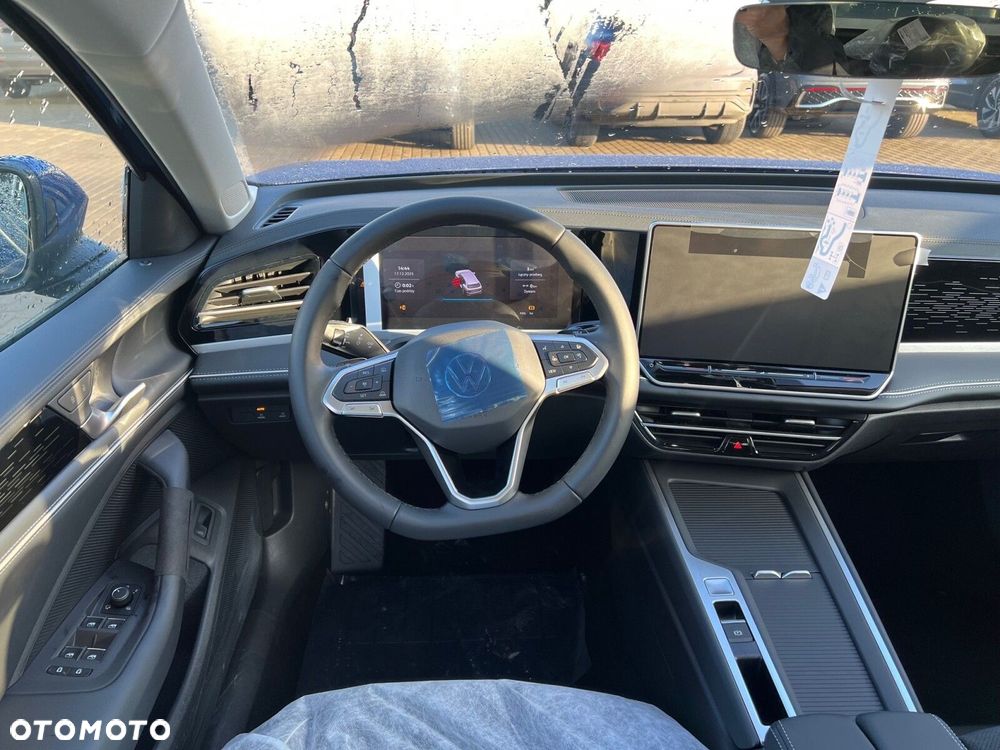 Volkswagen Passat Variant - 8