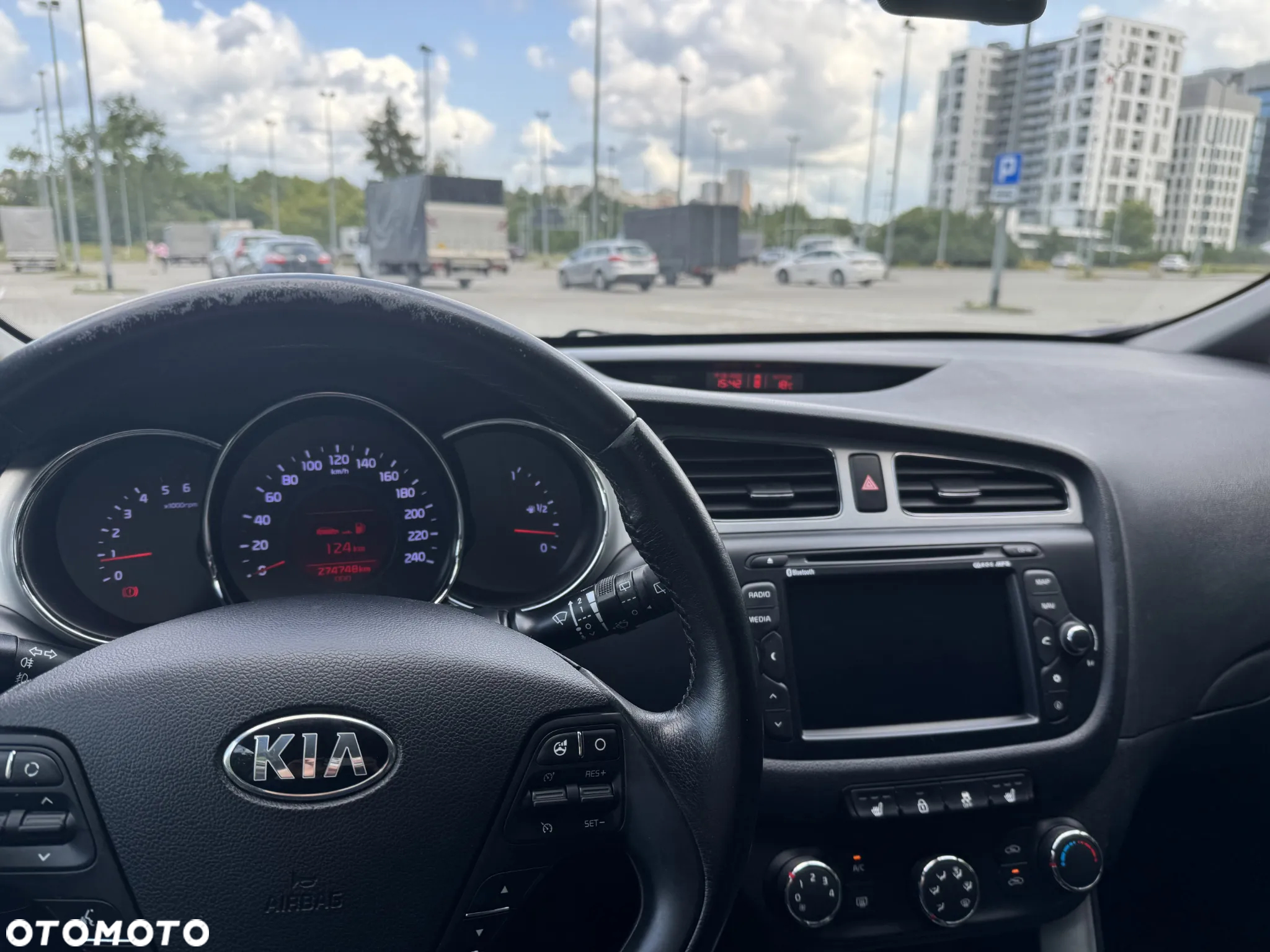 Kia Ceed - 16