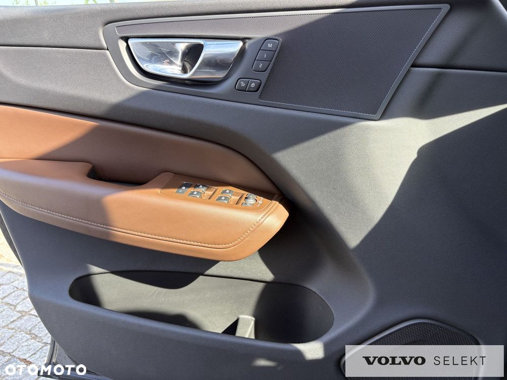 Volvo XC 60 - 18