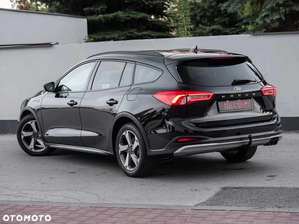 Ford Focus SW - 9