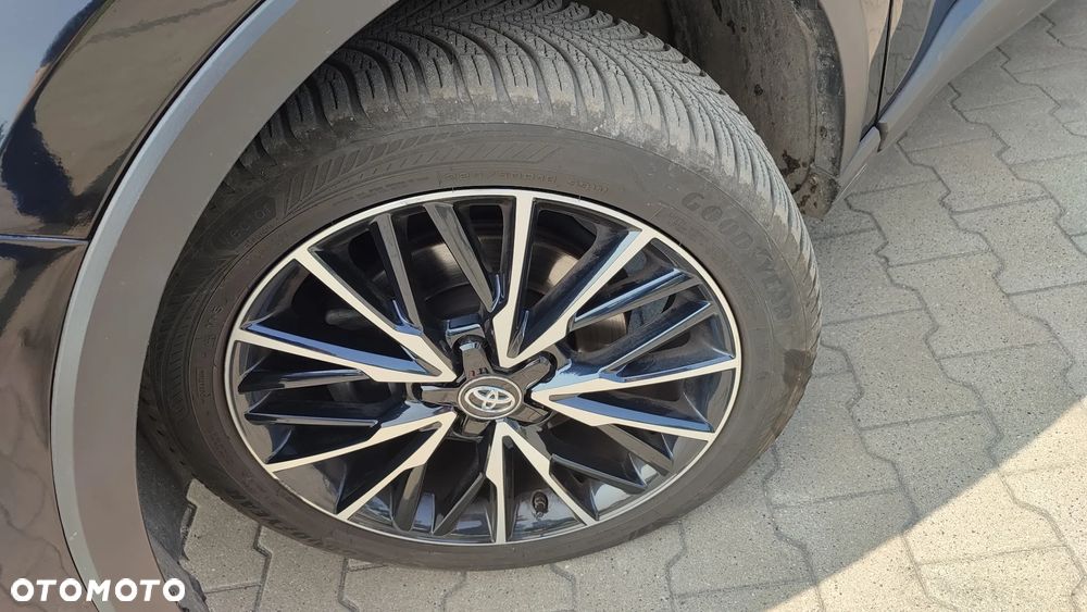 Toyota C-HR 1.2 T Dynamic - 16