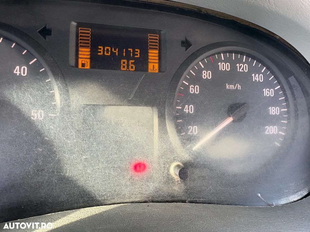 Opel Vivaro L2H1 - 2