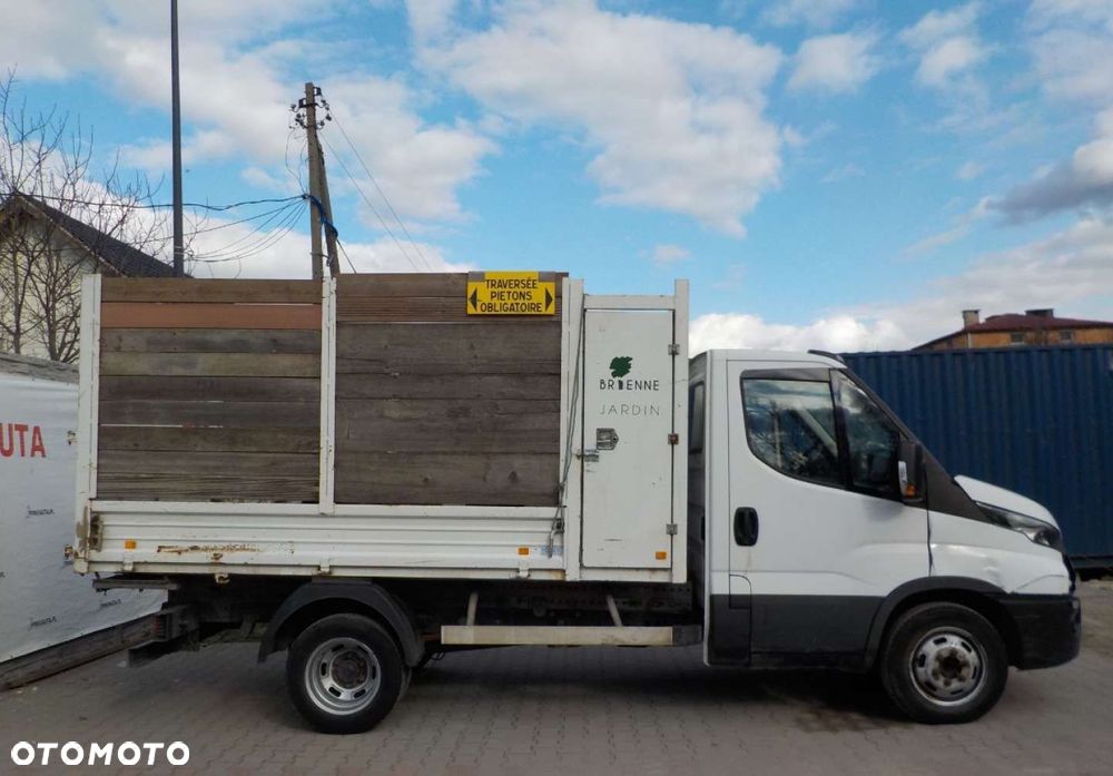Iveco Daily - 12
