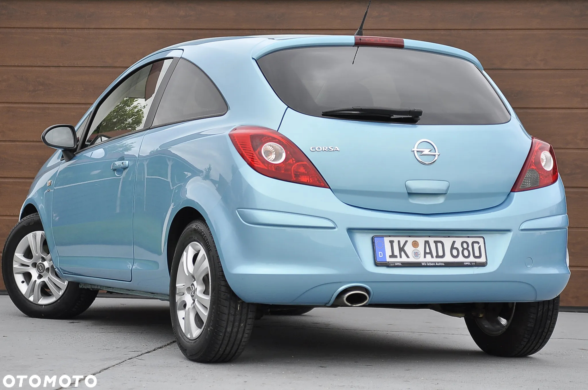 Opel Corsa 1.4 16V Satellite - 14