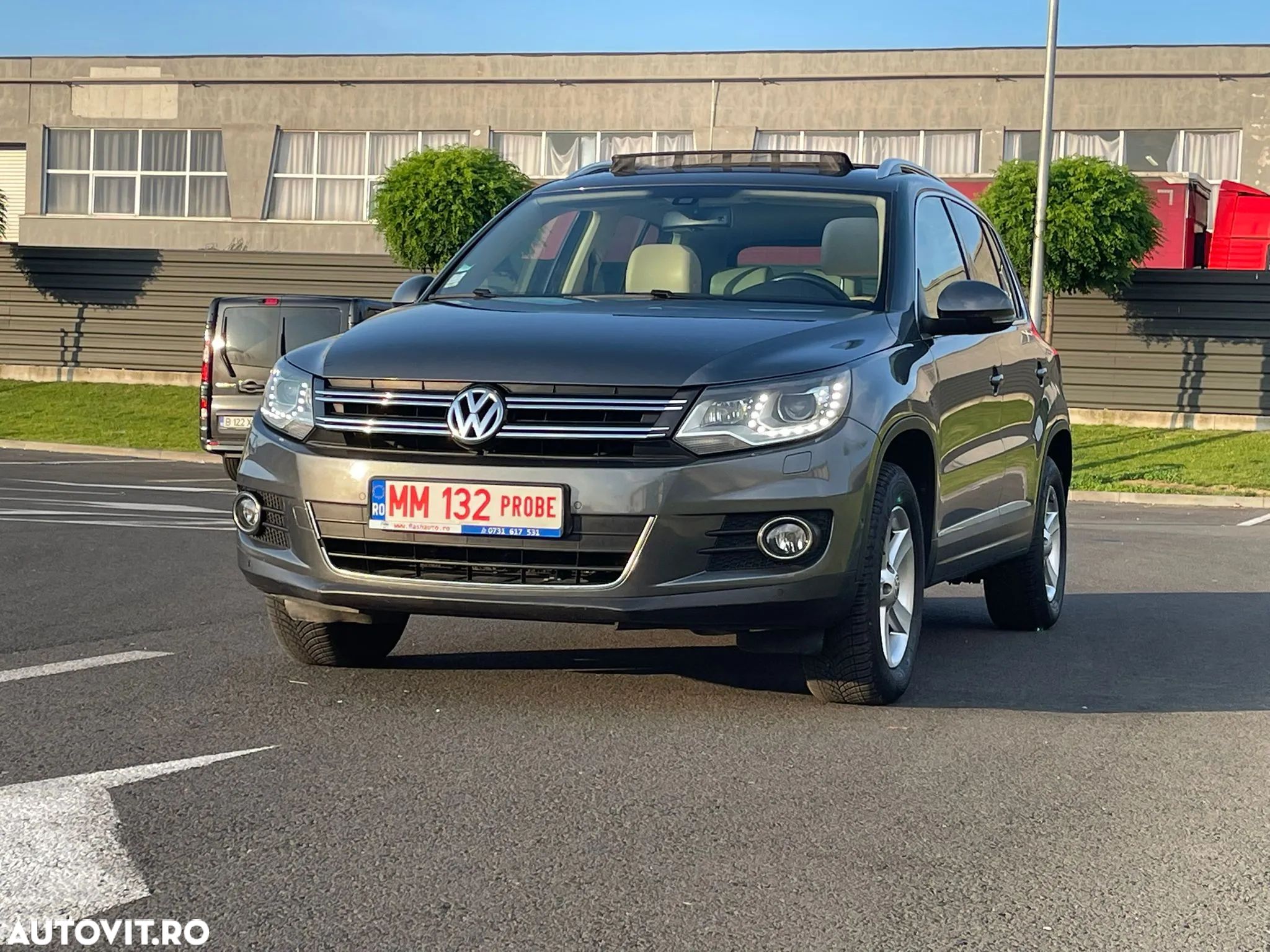 Volkswagen Tiguan 2.0 TDI DPF 4Motion DSG Exclusive - 1