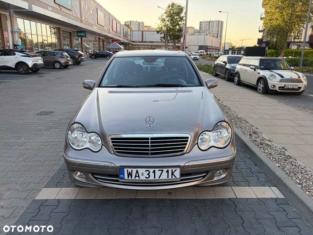 Mercedes-Benz Klasa C 200 Kompressor Automatik Avantgarde - 2
