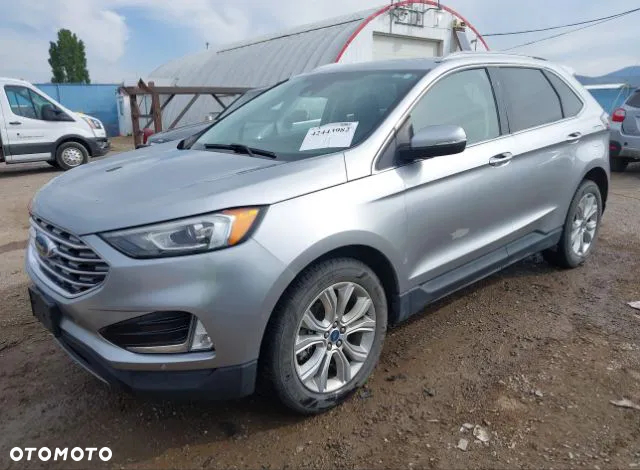 Ford Edge - 2