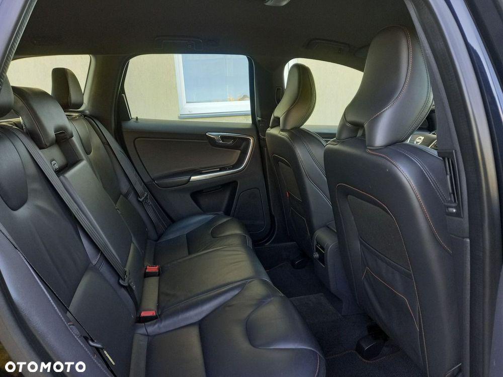 Volvo XC 60 D3 Ocean Race - 25