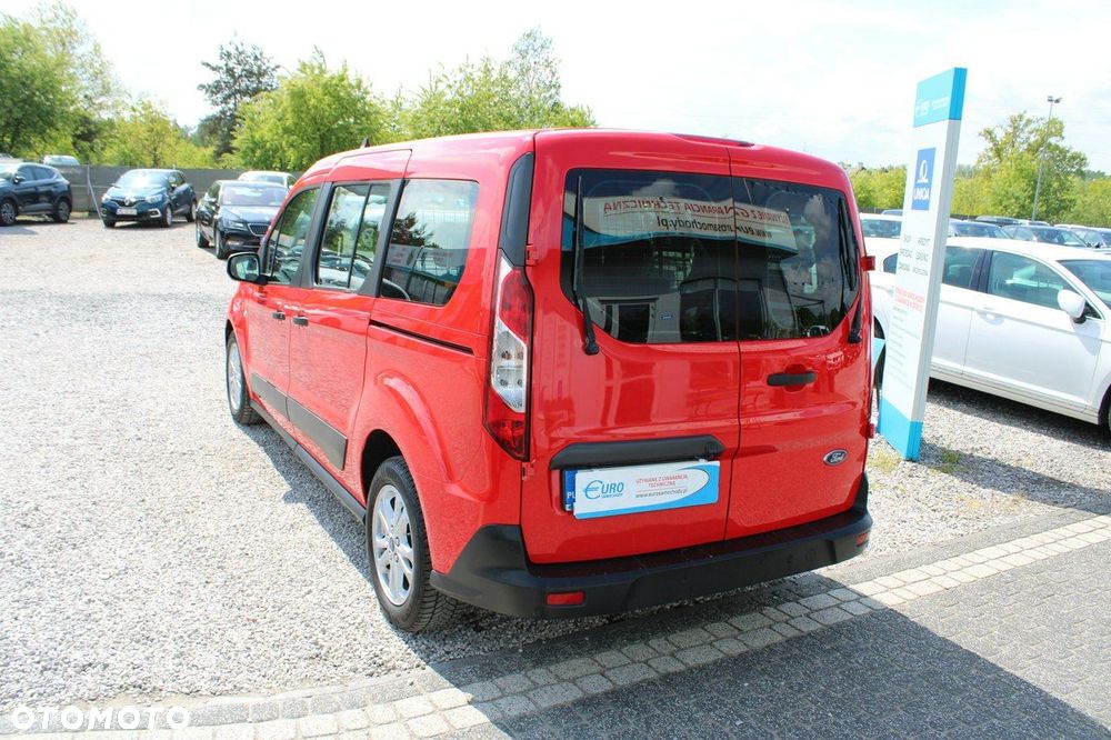 Ford Transit Connect - 9