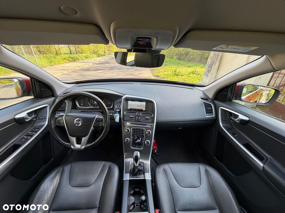 Volvo XC 60 D3 Momentum - 5