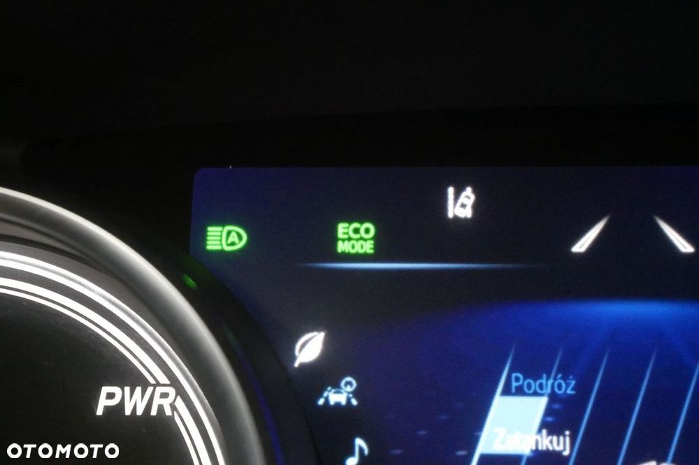 Toyota Camry 2.5 Hybrid Comfort CVT - 20