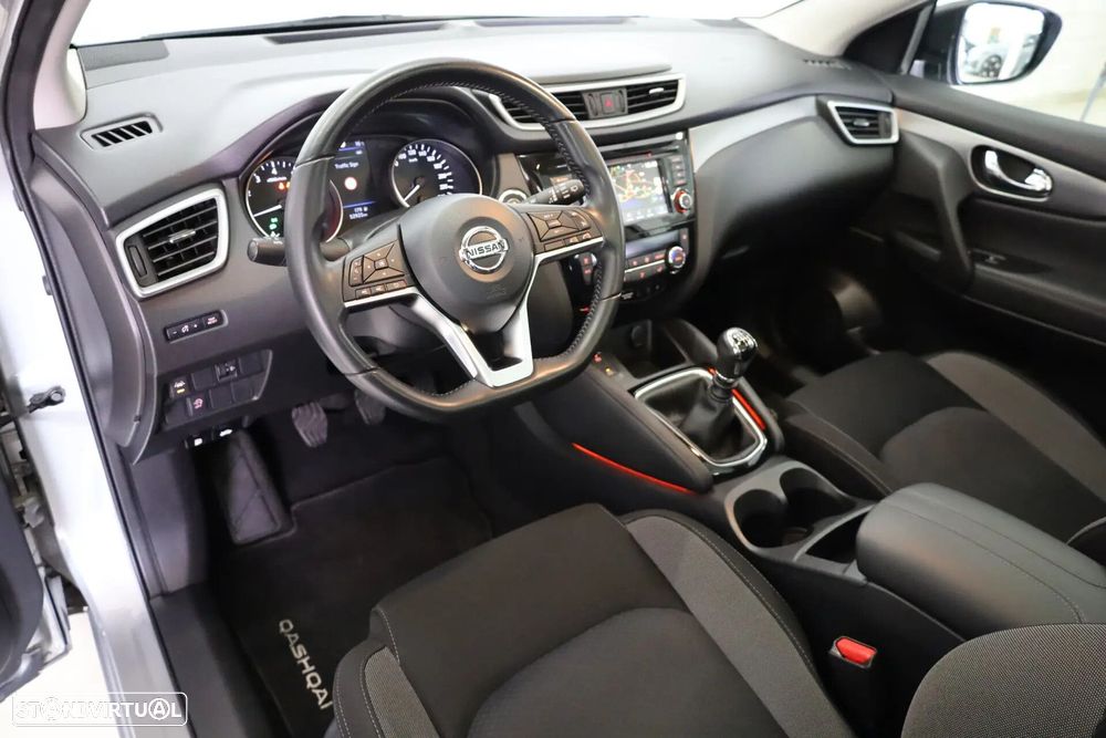 Nissan Qashqai 1.3 DIG-T N-Connecta LED+TT+SKY - 22