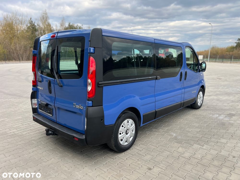 Renault Trafic L1H1 Passenger Lux - 4