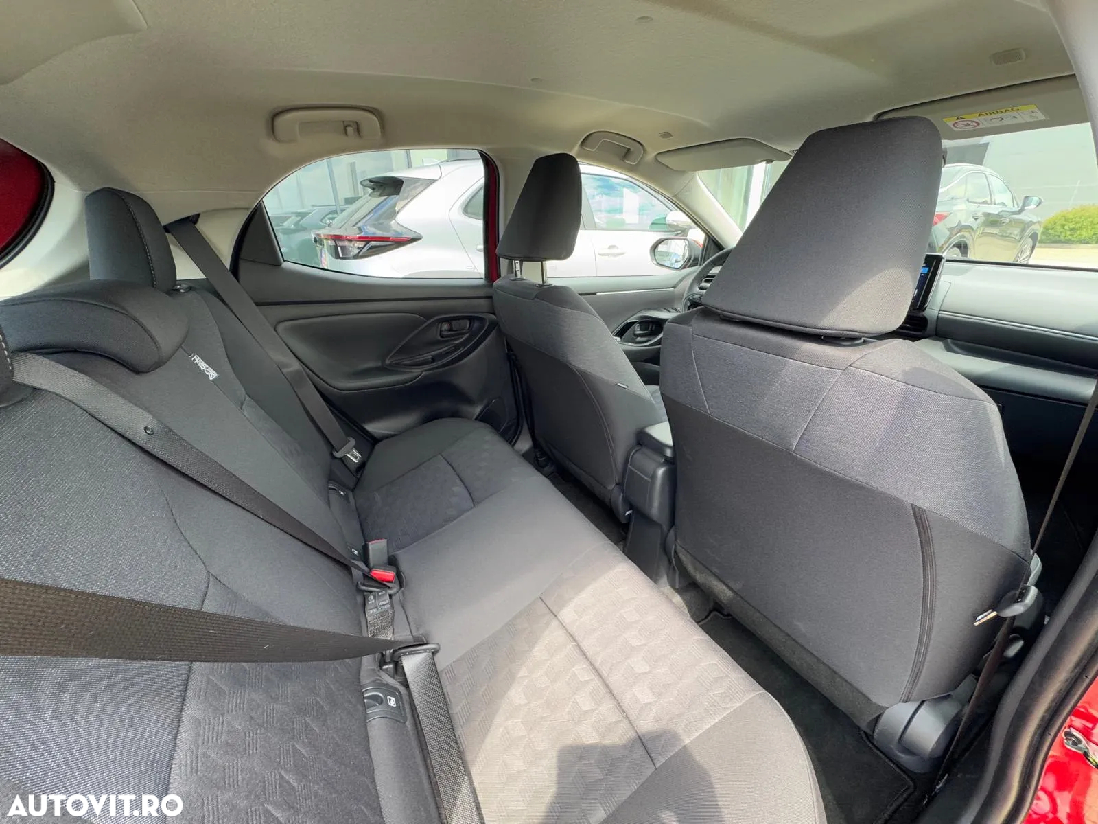 Toyota Yaris 1.5 116 CP HEV Business - 14