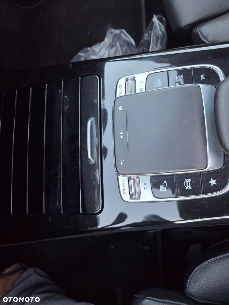 Mercedes-Benz Klasa A 180 d 7G-DCT Edition 19 - 32