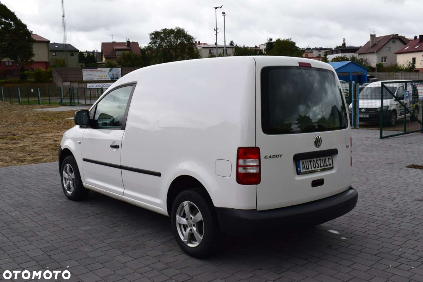 Volkswagen Caddy - 10