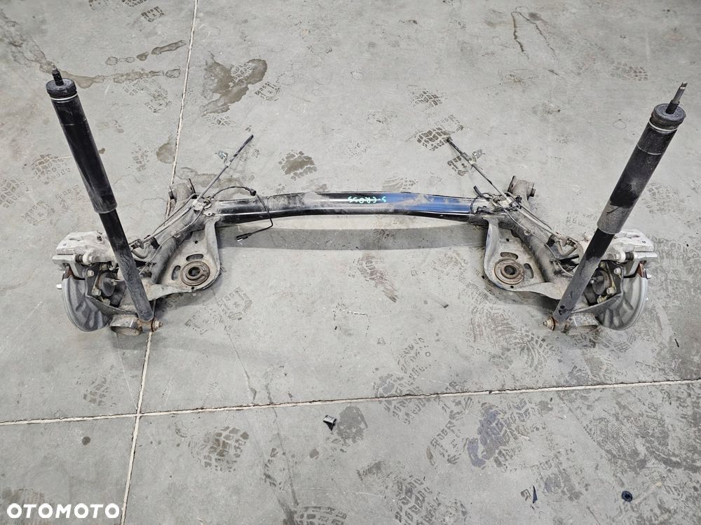 belka oś zawieszenia tył tylna kompletna tarcz zacisk suzuki sx4 s-cros 23r - 1