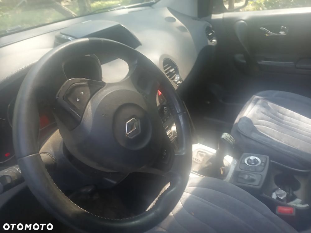 Renault Koleos dCi 150 FAP 4x4 Bose Edition - 8