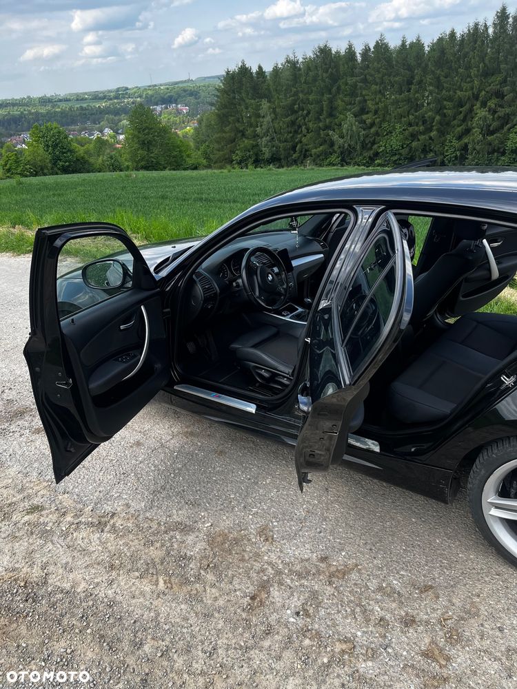 BMW Seria 1 118d Sport Line - 10