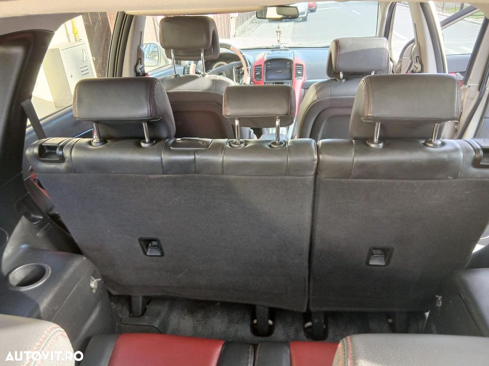 Chevrolet Captiva - 11