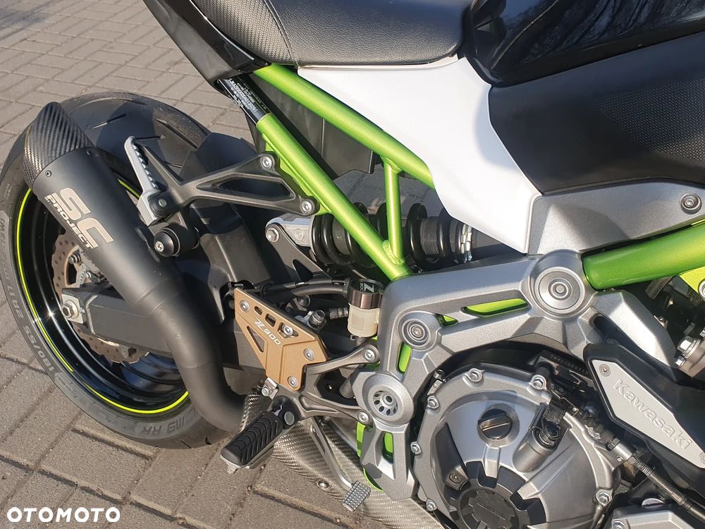 Kawasaki Z 900 - 24