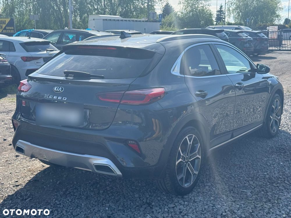 Kia XCeed - 4